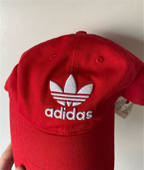 bone adidas originals vermelho|adidas Originals Bone Clothing + FREE SHIPPING .